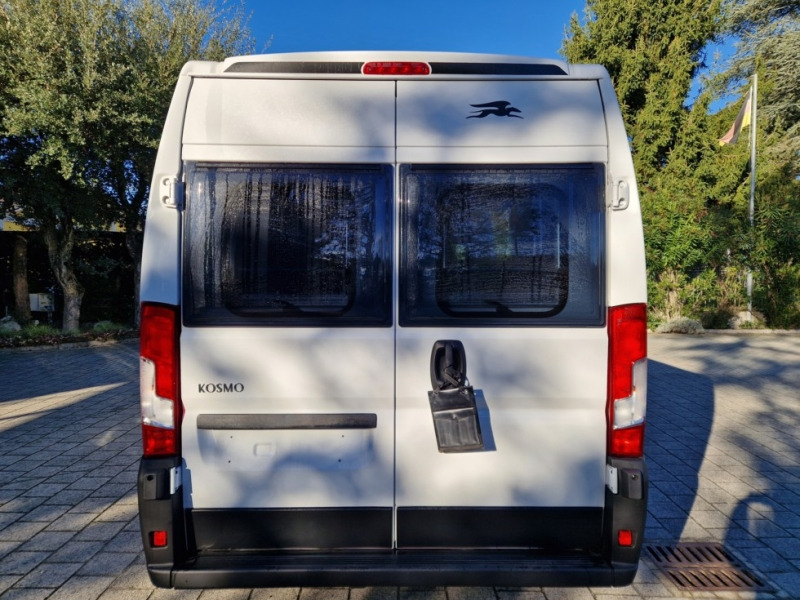 Laika Kosmo 50 Camper Van - Kamp kombi: slika Laika Kosmo 50 Camper Van - Kamp kombi Laika Kosmo 50 Camper Van - Kamp kombi: slika Laika Kosmo 50 Camper Van - Kamp kombi
