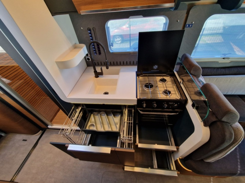 Novi Poluintegrirani kamper Laika Kreos 5009 L: slika Novi Poluintegrirani kamper Laika Kreos 5009 L Novi Poluintegrirani kamper Laika Kreos 5009 L: slika Novi Poluintegrirani kamper Laika Kreos 5009 L