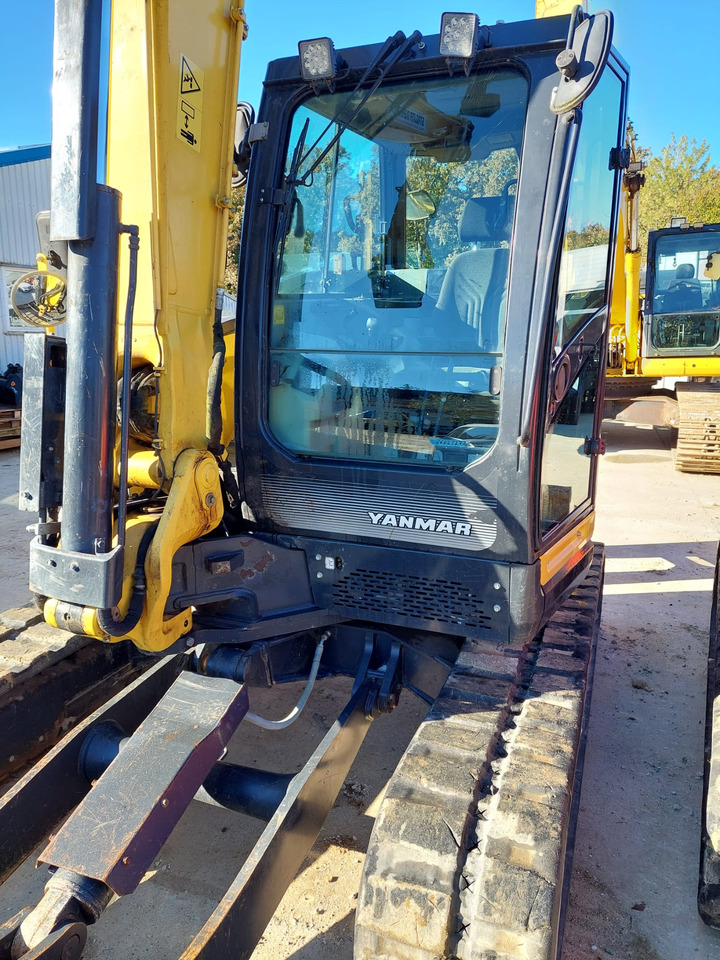 Yanmar Vio80-1A - Mini bager: slika Yanmar Vio80-1A - Mini bager Yanmar Vio80-1A - Mini bager: slika Yanmar Vio80-1A - Mini bager