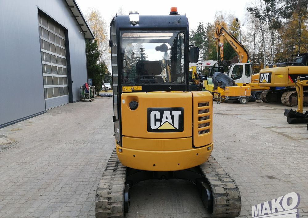 Caterpillar 302.7 D CR - Bager gusjeničar: slika Caterpillar 302.7 D CR - Bager gusjeničar Caterpillar 302.7 D CR - Bager gusjeničar: slika Caterpillar 302.7 D CR - Bager gusjeničar
