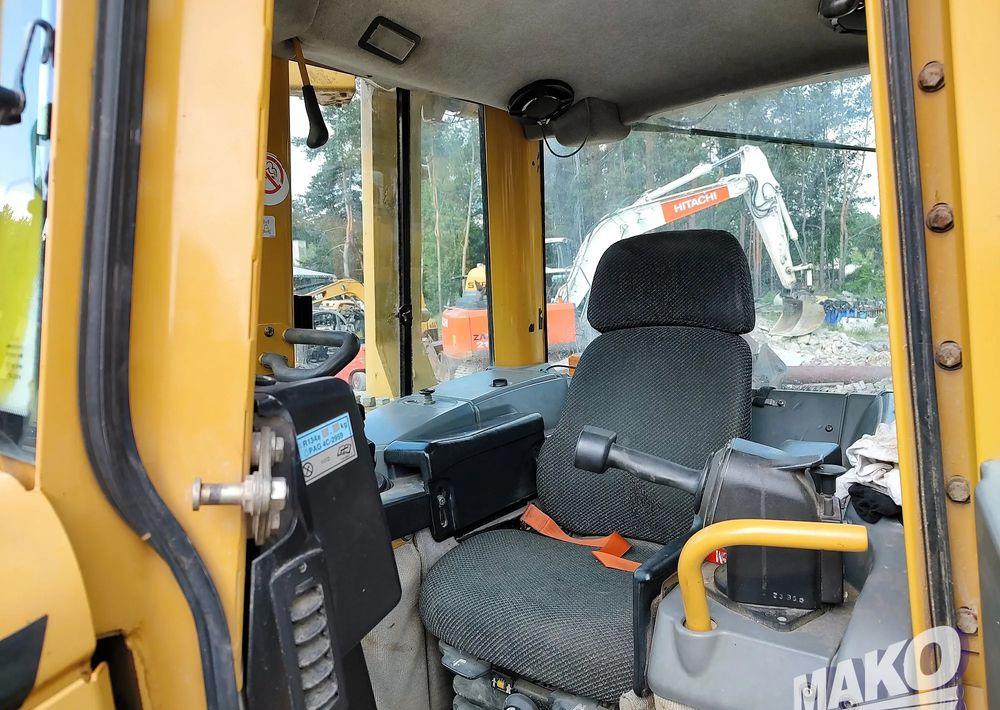 Zakup Caterpillar D6N LGP Caterpillar D6N LGP: slika Zakup Caterpillar D6N LGP Caterpillar D6N LGP Zakup Caterpillar D6N LGP Caterpillar D6N LGP: slika Zakup Caterpillar D6N LGP Caterpillar D6N LGP