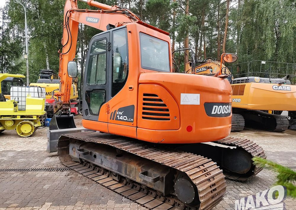 Doosan DX140LCR - Bager gusjeničar: slika Doosan DX140LCR - Bager gusjeničar Doosan DX140LCR - Bager gusjeničar: slika Doosan DX140LCR - Bager gusjeničar