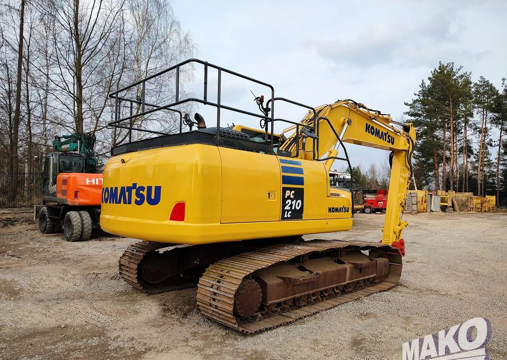 Komatsu PC210 LC-10 - Bager gusjeničar: slika Komatsu PC210 LC-10 - Bager gusjeničar Komatsu PC210 LC-10 - Bager gusjeničar: slika Komatsu PC210 LC-10 - Bager gusjeničar