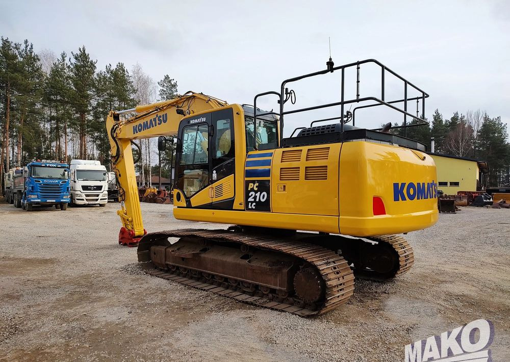 Komatsu PC210 LC-10 - Bager gusjeničar: slika Komatsu PC210 LC-10 - Bager gusjeničar Komatsu PC210 LC-10 - Bager gusjeničar: slika Komatsu PC210 LC-10 - Bager gusjeničar