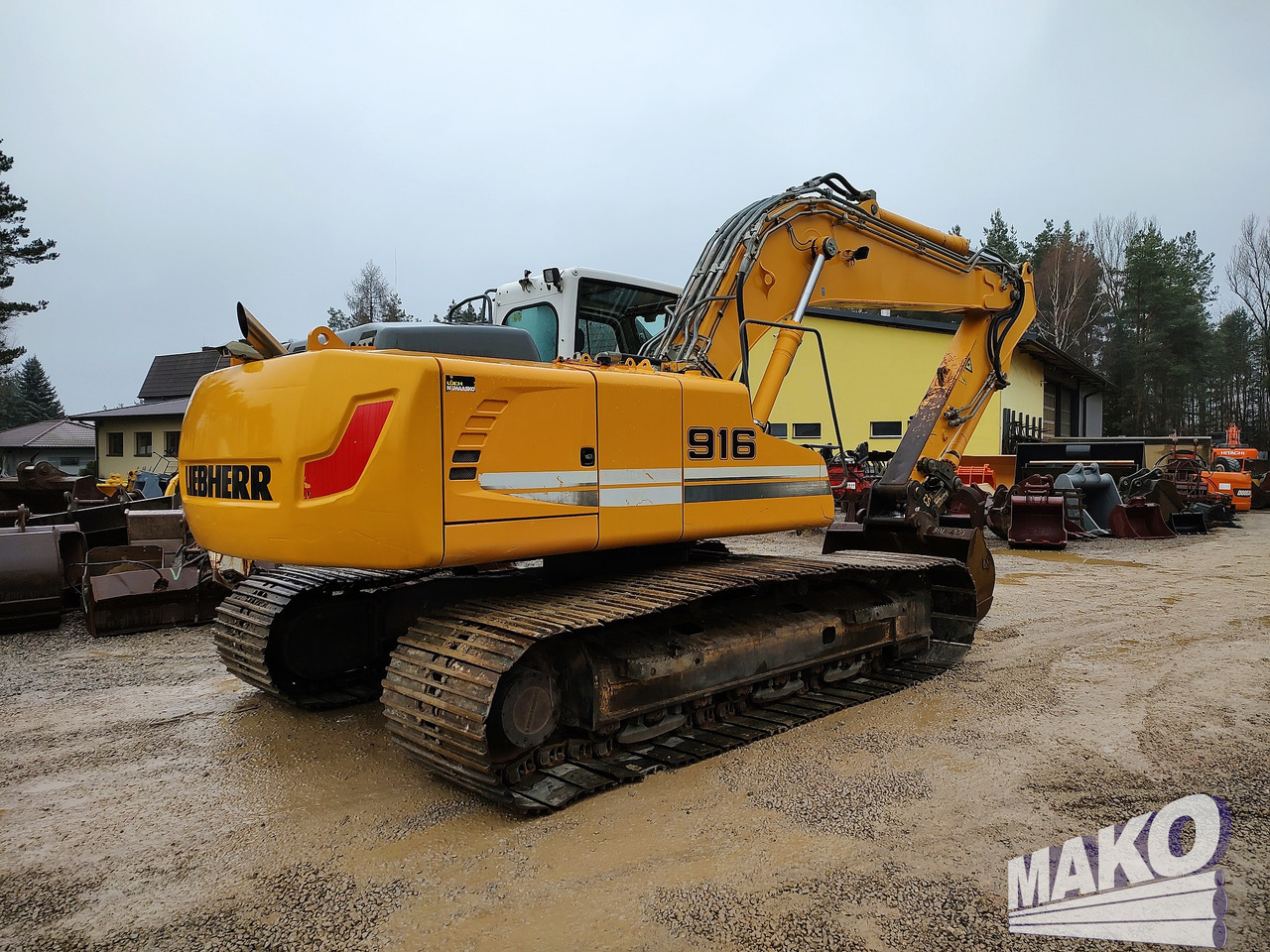 LIEBHERR R916 LC - Bager gusjeničar: slika LIEBHERR R916 LC - Bager gusjeničar LIEBHERR R916 LC - Bager gusjeničar: slika LIEBHERR R916 LC - Bager gusjeničar