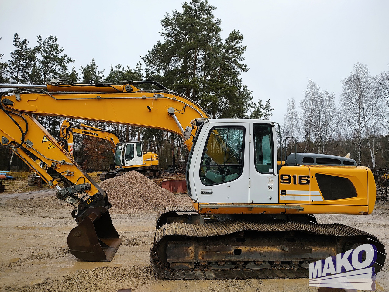 LIEBHERR R916 LC - Bager gusjeničar: slika LIEBHERR R916 LC - Bager gusjeničar LIEBHERR R916 LC - Bager gusjeničar: slika LIEBHERR R916 LC - Bager gusjeničar