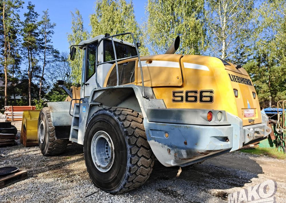 Liebherr L566 - Utovarivač na kotačima: slika Liebherr L566 - Utovarivač na kotačima Liebherr L566 - Utovarivač na kotačima: slika Liebherr L566 - Utovarivač na kotačima