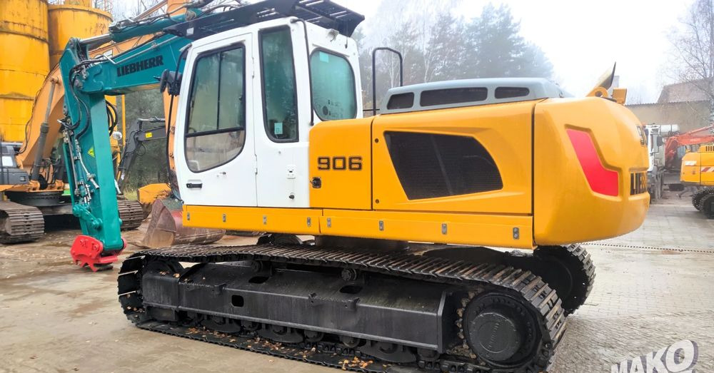 Liebherr R906 LC - Bager gusjeničar: slika Liebherr R906 LC - Bager gusjeničar Liebherr R906 LC - Bager gusjeničar: slika Liebherr R906 LC - Bager gusjeničar