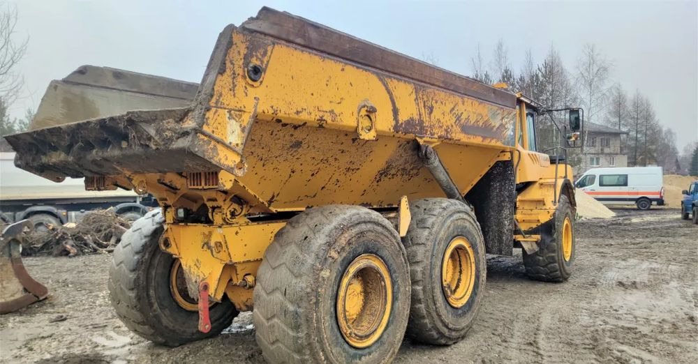 Volvo A25E - Istovarivač: slika Volvo A25E - Istovarivač Volvo A25E - Istovarivač: slika Volvo A25E - Istovarivač