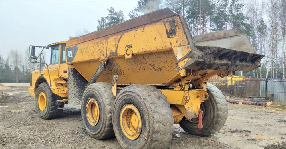 Volvo A25E - Istovarivač: slika Volvo A25E - Istovarivač Volvo A25E - Istovarivač: slika Volvo A25E - Istovarivač