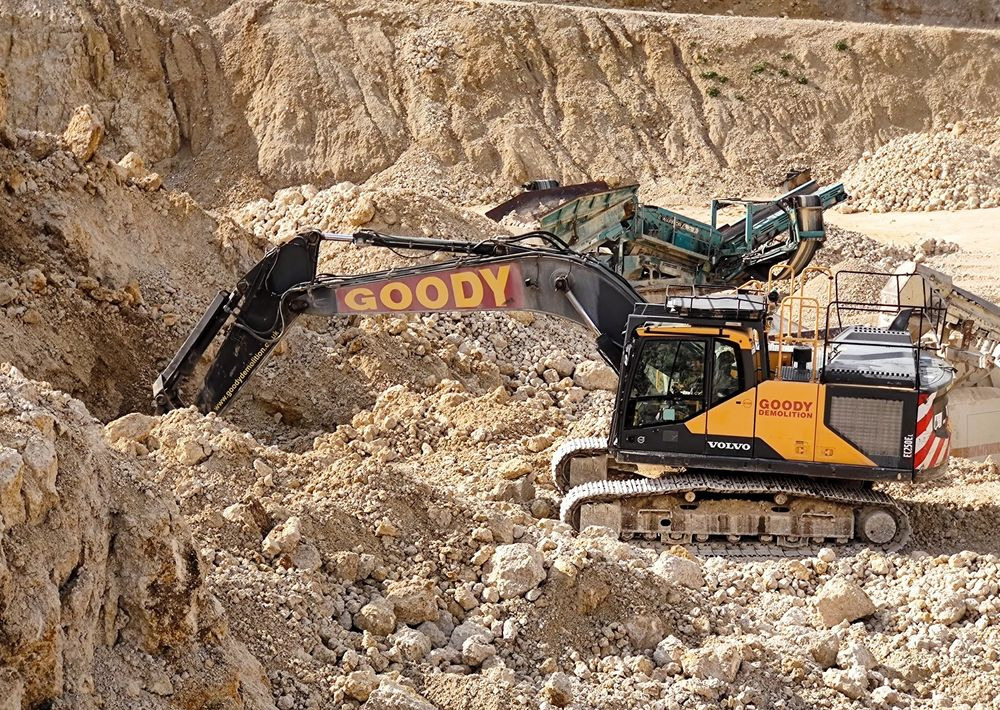 Volvo EC 250 EL - Bager gusjeničar: slika Volvo EC 250 EL - Bager gusjeničar Volvo EC 250 EL - Bager gusjeničar: slika Volvo EC 250 EL - Bager gusjeničar
