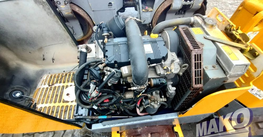 Wacker Neuson RT82-SC2 - Valjak: slika Wacker Neuson RT82-SC2 - Valjak Wacker Neuson RT82-SC2 - Valjak: slika Wacker Neuson RT82-SC2 - Valjak