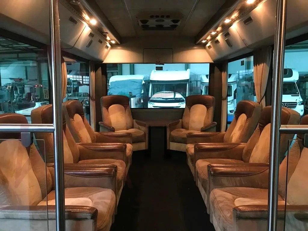 CONTRAC COBUS 2400 - Aerodromski autobus: slika CONTRAC COBUS 2400 - Aerodromski autobus CONTRAC COBUS 2400 - Aerodromski autobus: slika CONTRAC COBUS 2400 - Aerodromski autobus