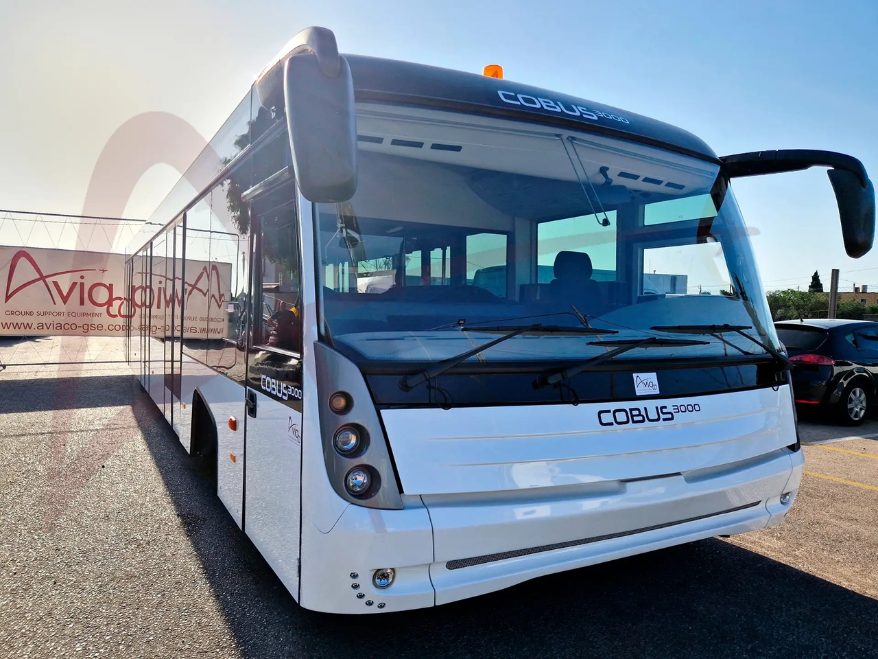 CONTRAC COBUS 3000 - Aerodromski autobus: slika CONTRAC COBUS 3000 - Aerodromski autobus CONTRAC COBUS 3000 - Aerodromski autobus: slika CONTRAC COBUS 3000 - Aerodromski autobus