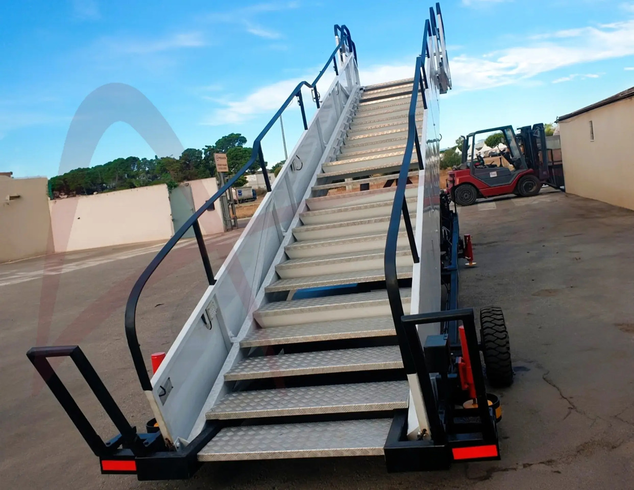 EDGHILL 480-1 - Putničke stepenice: slika EDGHILL 480-1 - Putničke stepenice EDGHILL 480-1 - Putničke stepenice: slika EDGHILL 480-1 - Putničke stepenice