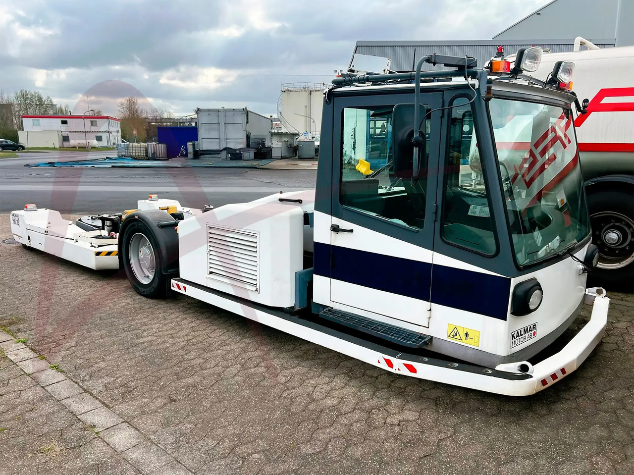 KALMAR MOTOR AB TBL 50 - Traktor za vuču zrakoplova: slika KALMAR MOTOR AB TBL 50 - Traktor za vuču zrakoplova KALMAR MOTOR AB TBL 50 - Traktor za vuču zrakoplova: slika KALMAR MOTOR AB TBL 50 - Traktor za vuču zrakoplova