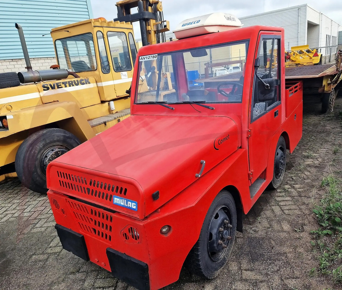 MULAG COMET 4CNG - Traktor za prtljagu: slika MULAG COMET 4CNG - Traktor za prtljagu MULAG COMET 4CNG - Traktor za prtljagu: slika MULAG COMET 4CNG - Traktor za prtljagu