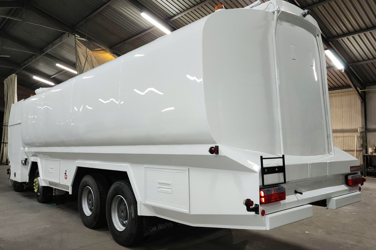 - Prikolica cisterna: slika - Prikolica cisterna - Prikolica cisterna: slika - Prikolica cisterna