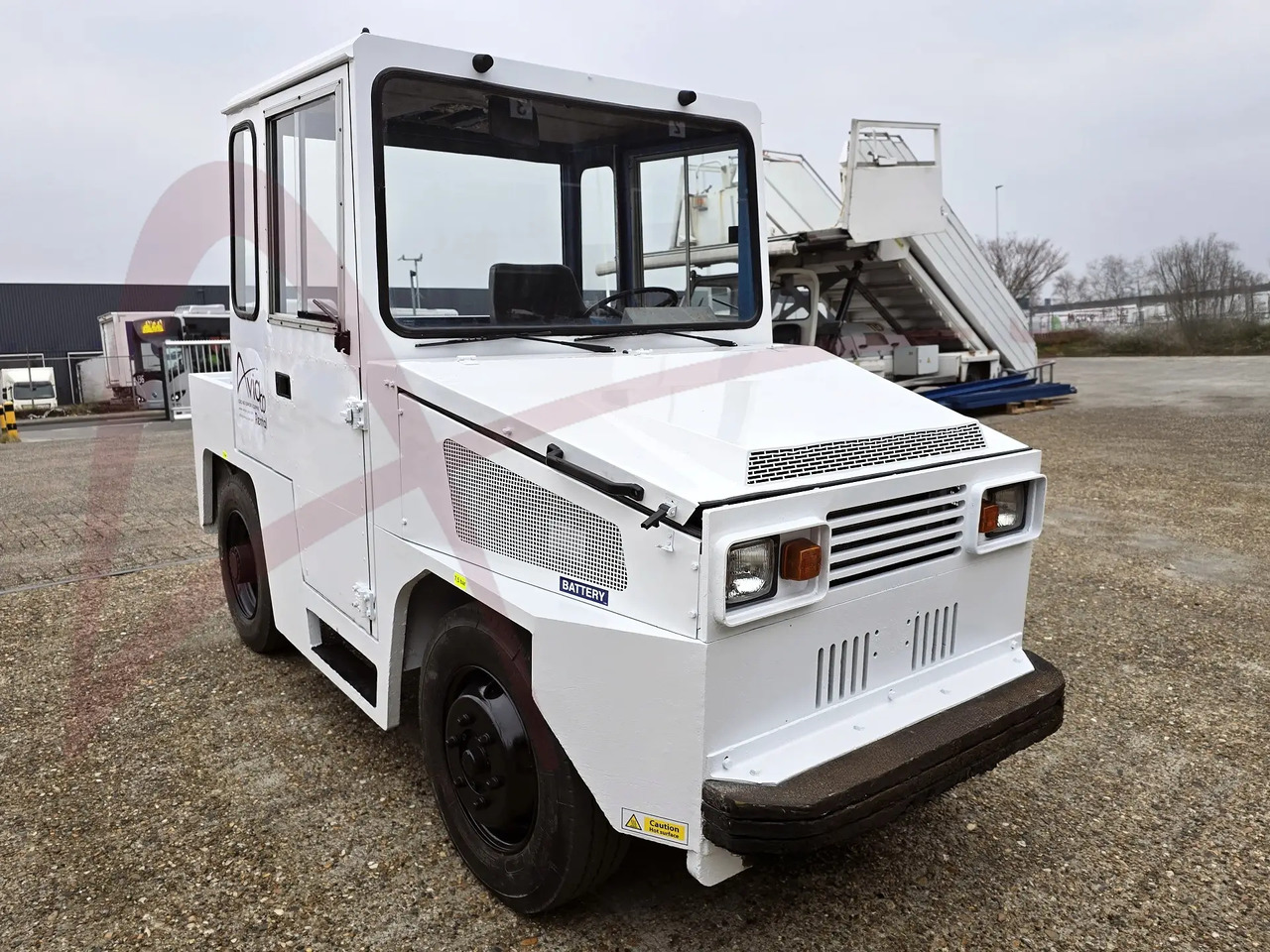 ROFAN ZD80 - Traktor za prtljagu: slika ROFAN ZD80 - Traktor za prtljagu ROFAN ZD80 - Traktor za prtljagu: slika ROFAN ZD80 - Traktor za prtljagu