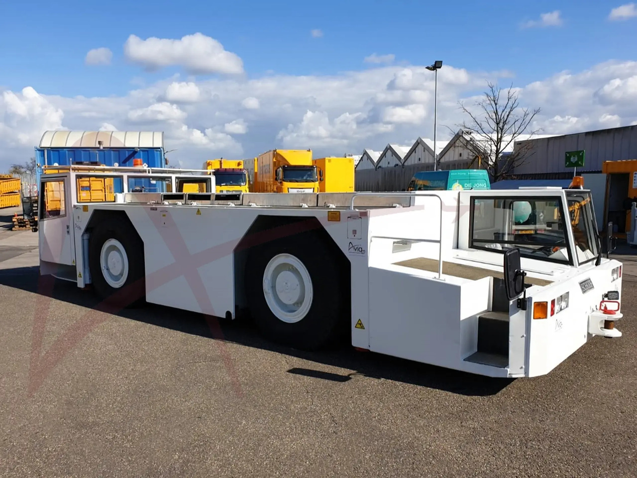 SCHOPF F396 - Traktor za vuču zrakoplova: slika SCHOPF F396 - Traktor za vuču zrakoplova SCHOPF F396 - Traktor za vuču zrakoplova: slika SCHOPF F396 - Traktor za vuču zrakoplova