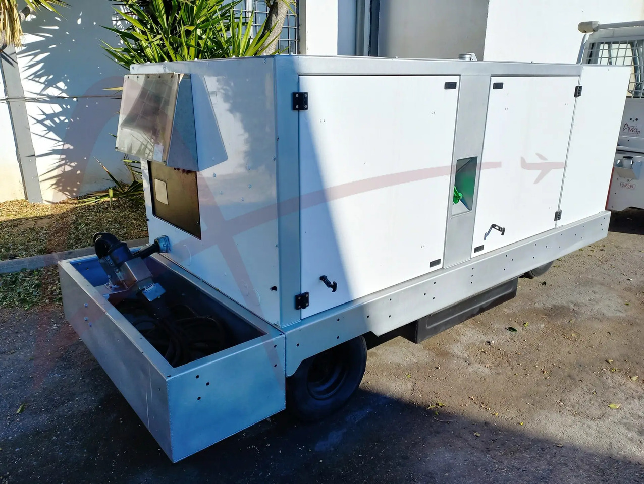 TLD 4090-T-CUP - Zemaljski agregat GPU: slika TLD 4090-T-CUP - Zemaljski agregat GPU TLD 4090-T-CUP - Zemaljski agregat GPU: slika TLD 4090-T-CUP - Zemaljski agregat GPU