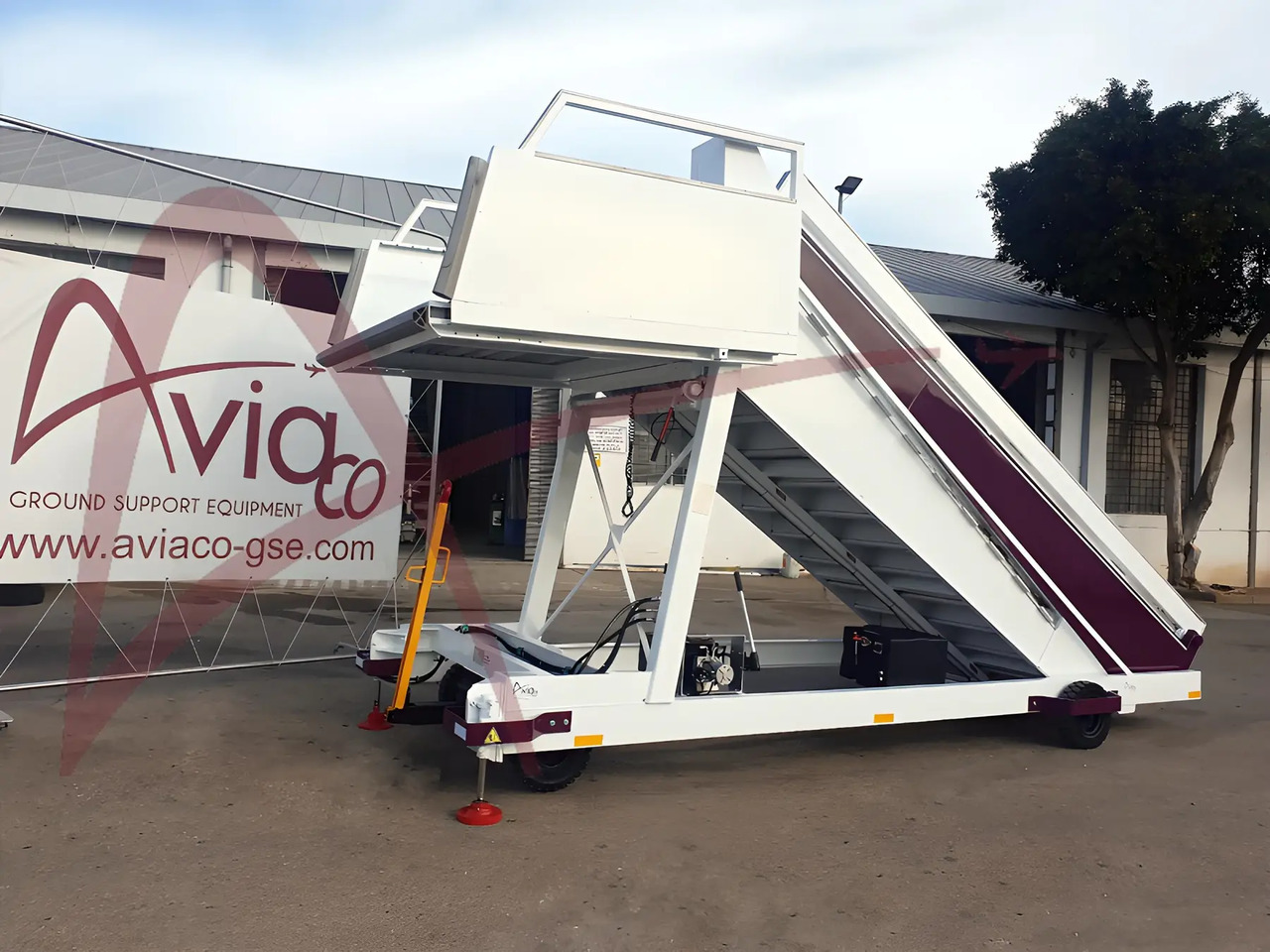 TLD ABT480 - Putničke stepenice: slika TLD ABT480 - Putničke stepenice TLD ABT480 - Putničke stepenice: slika TLD ABT480 - Putničke stepenice