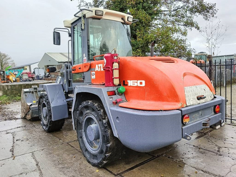 Atlas L160 terex tl160 shovel lwiellader loader ce 4x4 - Utovarivač na kotačima: slika Atlas L160 terex tl160 shovel lwiellader loader ce 4x4 - Utovarivač na kotačima Atlas L160 terex tl160 shovel lwiellader loader ce 4x4 - Utovarivač na kotačima: slika Atlas L160 terex tl160 shovel lwiellader loader ce 4x4 - Utovarivač na kotačima