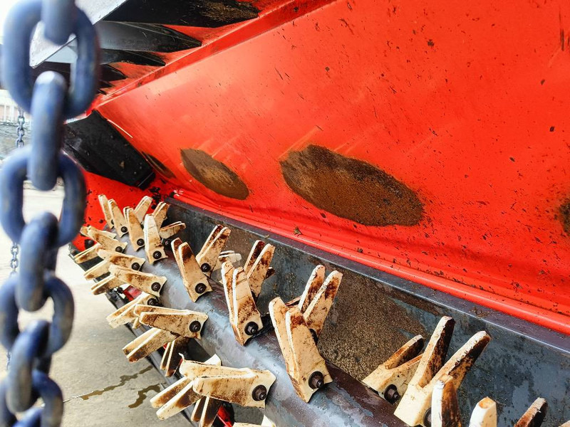 Kosilica Kubota DMC 6032 N disc maaier mower conditioner MCR type: slika Kosilica Kubota DMC 6032 N disc maaier mower conditioner MCR type