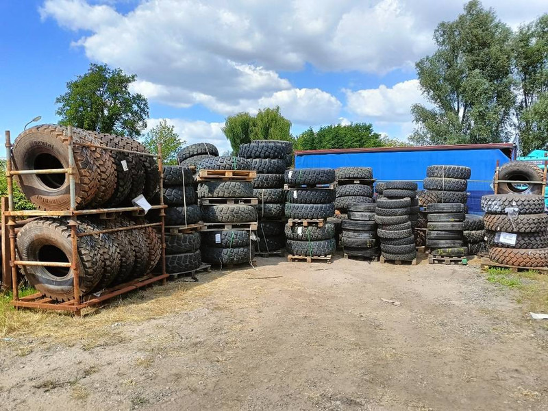 Michelin continental band 13R22.5 , 315/80R22.5 , 13R22,5 l - Gume i felge za Građevinski strojevi: slika Michelin continental band 13R22.5 , 315/80R22.5 , 13R22,5 l - Gume i felge za Građevinski strojevi Michelin continental band 13R22.5 , 315/80R22.5 , 13R22,5 l - Gume i felge za Građevinski strojevi: slika Michelin continental band 13R22.5 , 315/80R22.5 , 13R22,5 l - Gume i felge za Građevinski strojevi