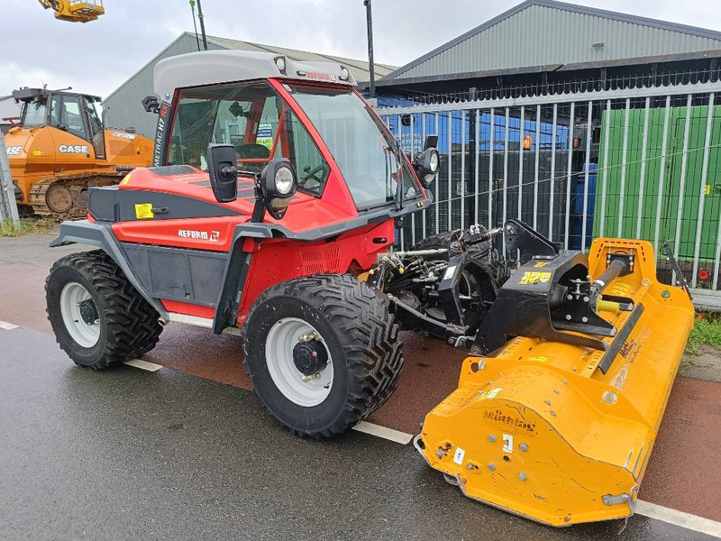Reform Metrac H7 RX maaier mower traction 4x4x4 all terra - Prikolica za poljoprivredna gospodarstva: slika Reform Metrac H7 RX maaier mower traction 4x4x4 all terra - Prikolica za poljoprivredna gospodarstva Reform Metrac H7 RX maaier mower traction 4x4x4 all terra - Prikolica za poljoprivredna gospodarstva: slika Reform Metrac H7 RX maaier mower traction 4x4x4 all terra - Prikolica za poljoprivredna gospodarstva