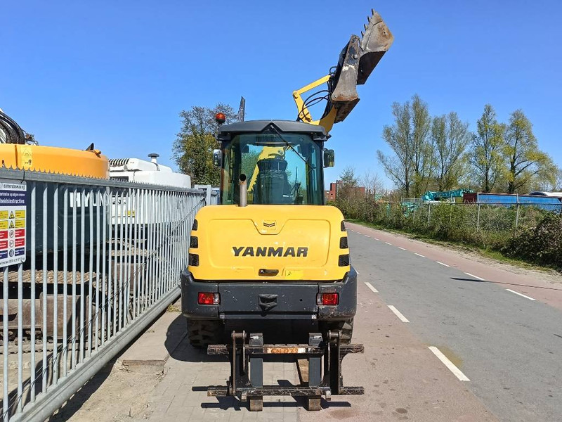 Yanmar V 70 S atlas AR75S shovel wiellader roterende mast - Utovarivač na kotačima: slika Yanmar V 70 S atlas AR75S shovel wiellader roterende mast - Utovarivač na kotačima Yanmar V 70 S atlas AR75S shovel wiellader roterende mast - Utovarivač na kotačima: slika Yanmar V 70 S atlas AR75S shovel wiellader roterende mast - Utovarivač na kotačima