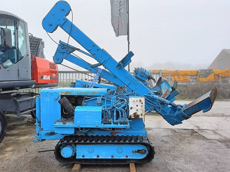 Mining & piling FHPT-1000 2 M drill boor winch lie - Platforma za bušenje: slika mining & piling FHPT-1000 2 M drill boor winch lie - Platforma za bušenje Mining & piling FHPT-1000 2 M drill boor winch lie - Platforma za bušenje: slika mining & piling FHPT-1000 2 M drill boor winch lie - Platforma za bušenje