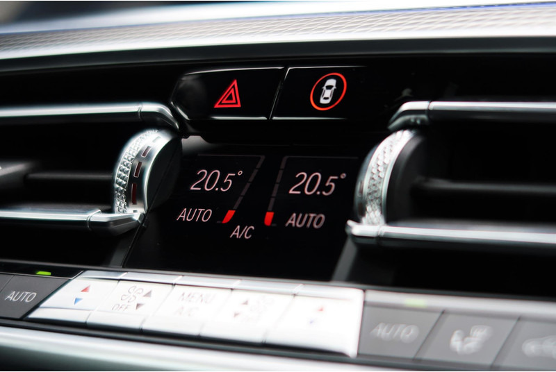 SUV BMW X5 xDrive30d High Executive M SPORT/ PANO/ LUCHT/ HEAD-UP/ H&K/ LASER: slika SUV BMW X5 xDrive30d High Executive M SPORT/ PANO/ LUCHT/ HEAD-UP/ H&K/ LASER