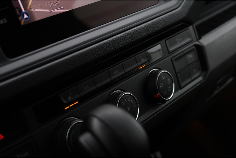 Furgon MAN TGE 3.180 4x4 AUT/ CAMERA/ ACC/ AIRCO/ TREKHAAK: slika Furgon MAN TGE 3.180 4x4 AUT/ CAMERA/ ACC/ AIRCO/ TREKHAAK Furgon MAN TGE 3.180 4x4 AUT/ CAMERA/ ACC/ AIRCO/ TREKHAAK: slika Furgon MAN TGE 3.180 4x4 AUT/ CAMERA/ ACC/ AIRCO/ TREKHAAK