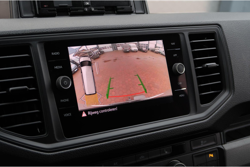 Furgon MAN TGE 3.180 4x4 AUT/ CAMERA/ ACC/ AIRCO/ TREKHAAK: slika Furgon MAN TGE 3.180 4x4 AUT/ CAMERA/ ACC/ AIRCO/ TREKHAAK Furgon MAN TGE 3.180 4x4 AUT/ CAMERA/ ACC/ AIRCO/ TREKHAAK: slika Furgon MAN TGE 3.180 4x4 AUT/ CAMERA/ ACC/ AIRCO/ TREKHAAK