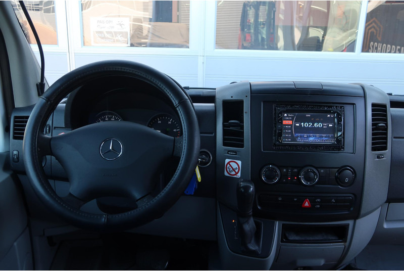 Mercedes-Benz Sprinter 311 2.2 CDI 366 HD AUT/ LIFT/ 9PERS/ VENTILATIE/ AIRCO - Automobil: slika Mercedes-Benz Sprinter 311 2.2 CDI 366 HD AUT/ LIFT/ 9PERS/ VENTILATIE/ AIRCO - Automobil Mercedes-Benz Sprinter 311 2.2 CDI 366 HD AUT/ LIFT/ 9PERS/ VENTILATIE/ AIRCO - Automobil: slika Mercedes-Benz Sprinter 311 2.2 CDI 366 HD AUT/ LIFT/ 9PERS/ VENTILATIE/ AIRCO - Automobil