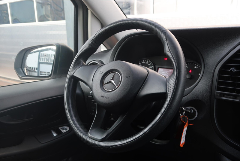 Mercedes-Benz Vito 111 CDI Lang AIRCO/ CRUISE/ TREKHAAK - Mali kombi: slika Mercedes-Benz Vito 111 CDI Lang AIRCO/ CRUISE/ TREKHAAK - Mali kombi Mercedes-Benz Vito 111 CDI Lang AIRCO/ CRUISE/ TREKHAAK - Mali kombi: slika Mercedes-Benz Vito 111 CDI Lang AIRCO/ CRUISE/ TREKHAAK - Mali kombi