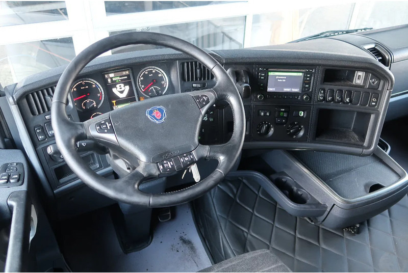 Scania R520 V8 RETARDER/ DIFF LOCK/ PARK AIRCO/ 2X TANK - Tegljač: slika Scania R520 V8 RETARDER/ DIFF LOCK/ PARK AIRCO/ 2X TANK - Tegljač Scania R520 V8 RETARDER/ DIFF LOCK/ PARK AIRCO/ 2X TANK - Tegljač: slika Scania R520 V8 RETARDER/ DIFF LOCK/ PARK AIRCO/ 2X TANK - Tegljač