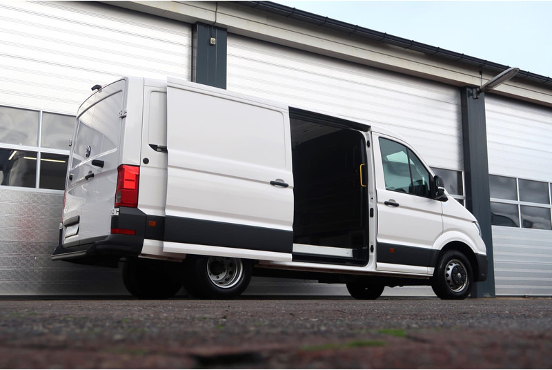 Volkswagen Crafter 50 2.0 TDI DL L3H2 3.5 T/ LED/ CAMERA/ NAVI/ CRUISE/ CLIMA/ DUBBEL LUCHT - Furgon: slika Volkswagen Crafter 50 2.0 TDI DL L3H2 3.5 T/ LED/ CAMERA/ NAVI/ CRUISE/ CLIMA/ DUBBEL LUCHT - Furgon Volkswagen Crafter 50 2.0 TDI DL L3H2 3.5 T/ LED/ CAMERA/ NAVI/ CRUISE/ CLIMA/ DUBBEL LUCHT - Furgon: slika Volkswagen Crafter 50 2.0 TDI DL L3H2 3.5 T/ LED/ CAMERA/ NAVI/ CRUISE/ CLIMA/ DUBBEL LUCHT - Furgon