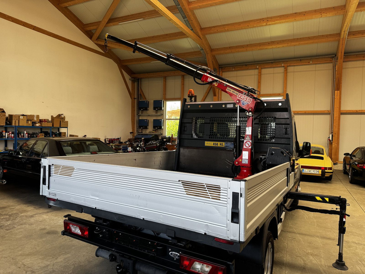 Ford Transit FT 350 DokaTdCI 1.2t Fassi Kran - Dostavno vozilo s ravnom platformom, Dostavno vozilo s dvostrukom kabinom: slika Ford Transit FT 350 DokaTdCI 1.2t Fassi Kran - Dostavno vozilo s ravnom platformom, Dostavno vozilo s dvostrukom kabinom Ford Transit FT 350 DokaTdCI 1.2t Fassi Kran - Dostavno vozilo s ravnom platformom, Dostavno vozilo s dvostrukom kabinom: slika Ford Transit FT 350 DokaTdCI 1.2t Fassi Kran - Dostavno vozilo s ravnom platformom, Dostavno vozilo s dvostrukom kabinom