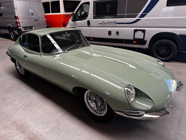 JAGUAR E-Type 4.2 Litre Serie 1.5 FHC Zustand 1 - Automobil: slika JAGUAR E-Type 4.2 Litre Serie 1.5 FHC Zustand 1 - Automobil JAGUAR E-Type 4.2 Litre Serie 1.5 FHC Zustand 1 - Automobil: slika JAGUAR E-Type 4.2 Litre Serie 1.5 FHC Zustand 1 - Automobil