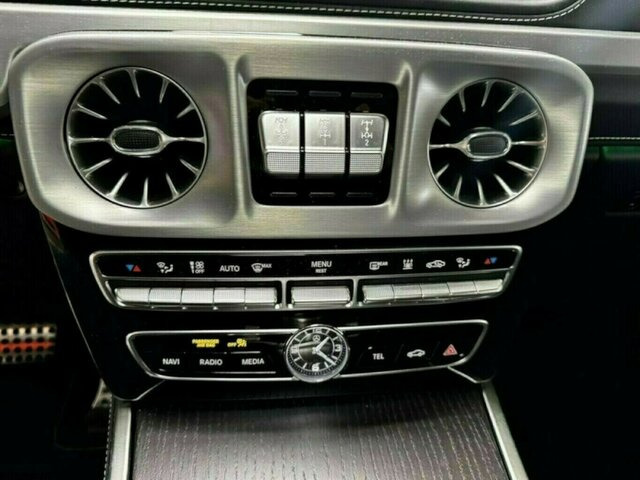 MERCEDES-BENZ G 500 V8 full perfect 132000,- excl. VAT... - SUV: slika MERCEDES-BENZ G 500 V8 full perfect 132000,- excl. VAT... - SUV MERCEDES-BENZ G 500 V8 full perfect 132000,- excl. VAT... - SUV: slika MERCEDES-BENZ G 500 V8 full perfect 132000,- excl. VAT... - SUV