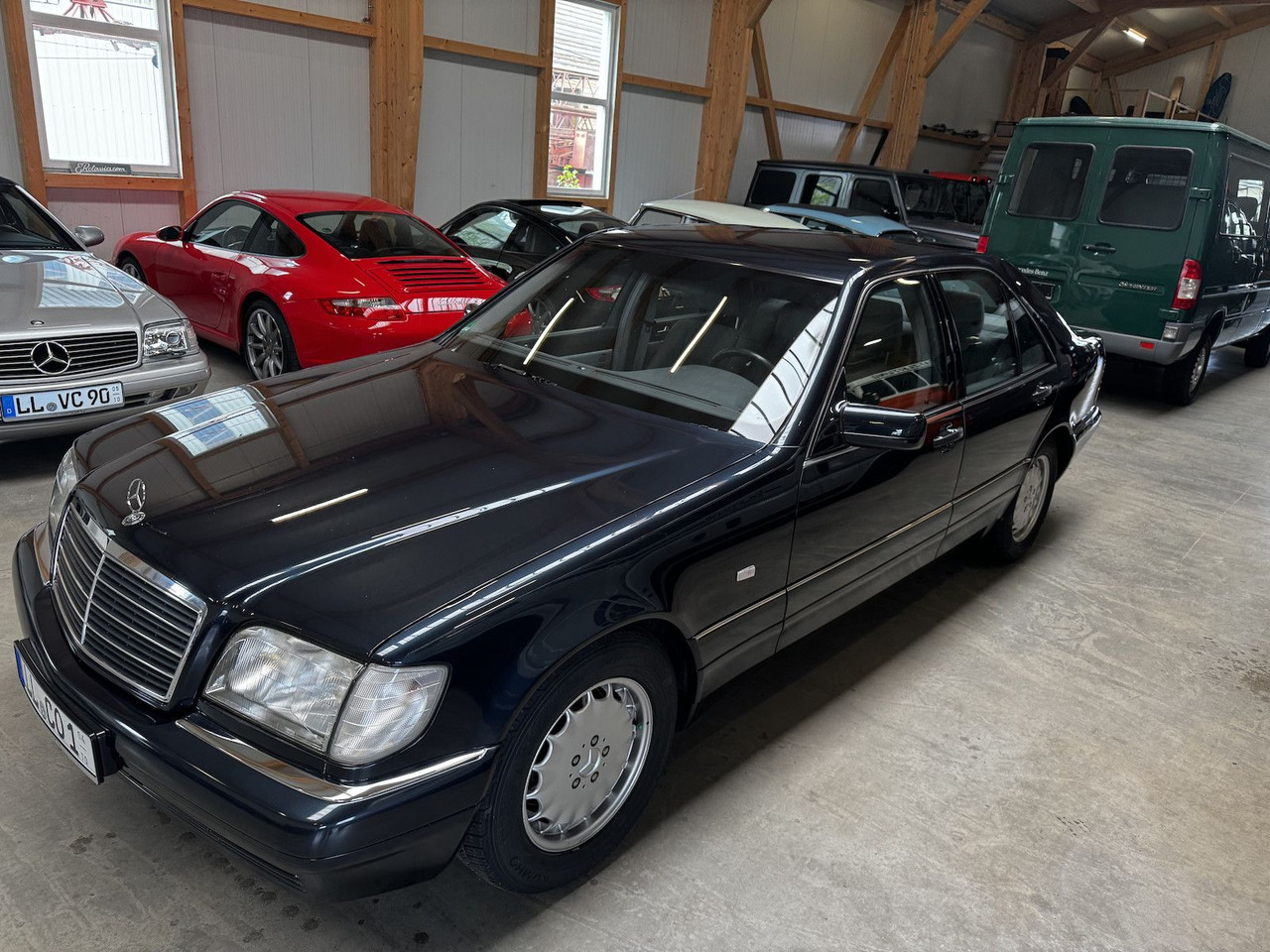 Mercedes-Benz S 320 W 140 2. Hand Scheckheft Mercedes - Limuzina: slika Mercedes-Benz S 320 W 140 2. Hand Scheckheft Mercedes - Limuzina Mercedes-Benz S 320 W 140 2. Hand Scheckheft Mercedes - Limuzina: slika Mercedes-Benz S 320 W 140 2. Hand Scheckheft Mercedes - Limuzina