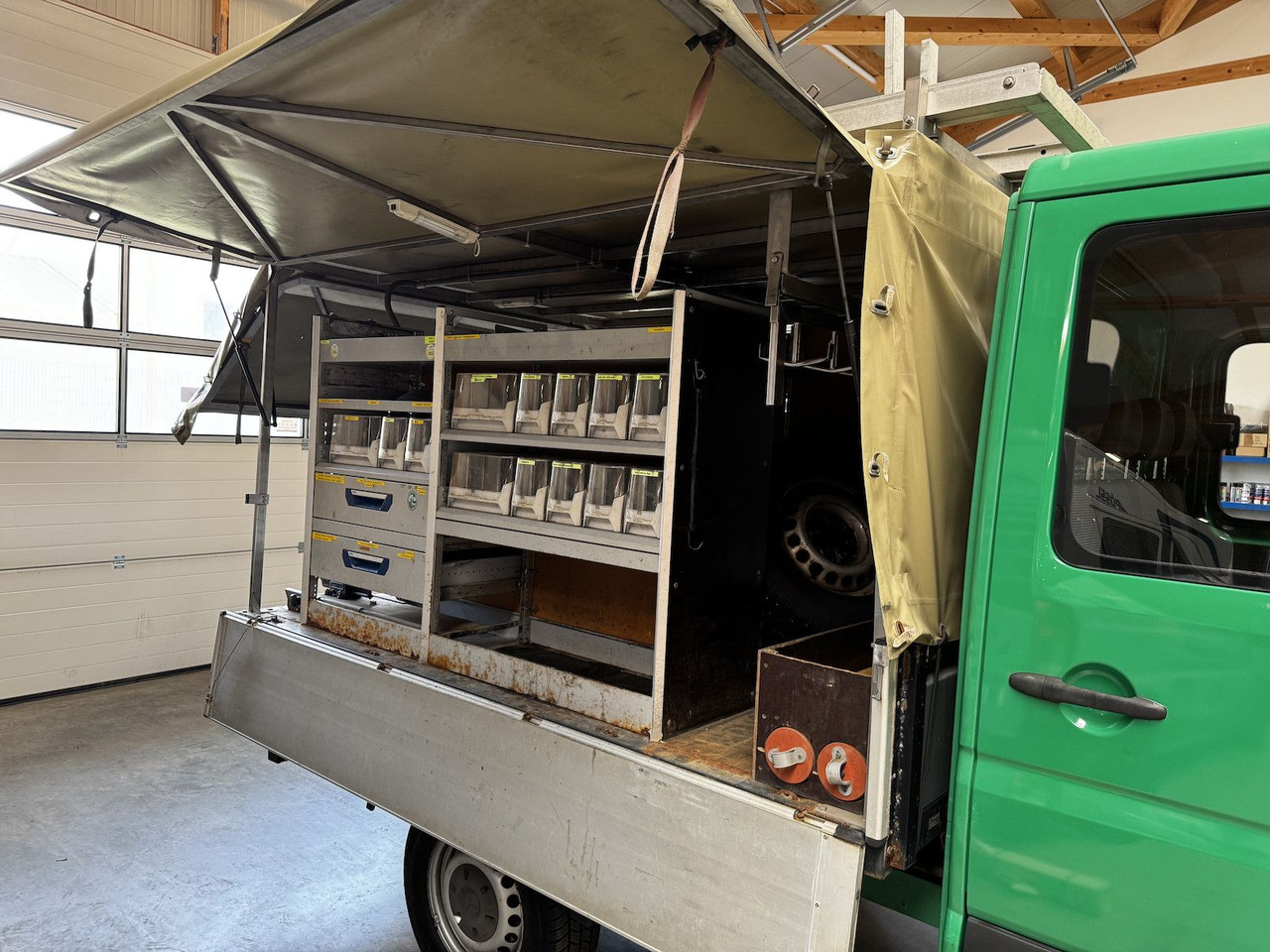 Dostavno vozilo s ravnom platformom, Dostavno vozilo s dvostrukom kabinom Mercedes-Benz Sprinter 315 CDI Doka 4x4 Allrad Untersetzung: slika Dostavno vozilo s ravnom platformom, Dostavno vozilo s dvostrukom kabinom Mercedes-Benz Sprinter 315 CDI Doka 4x4 Allrad Untersetzung