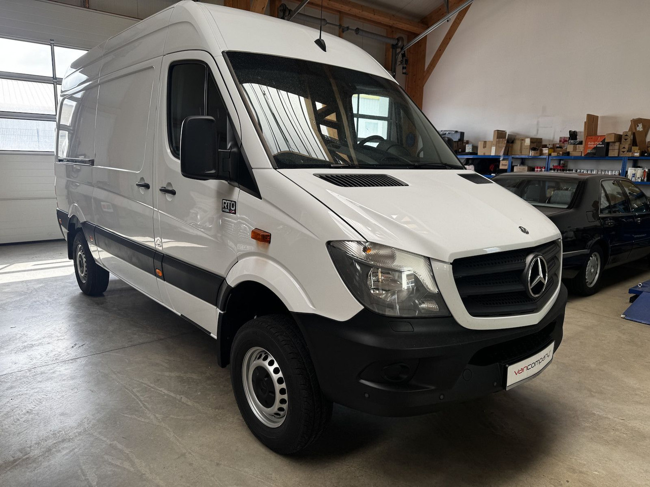 Mercedes-Benz Sprinter 319 CDI 4x4 3.0 V6 Untersetzung 1a! - Kamp kombi: slika Mercedes-Benz Sprinter 319 CDI 4x4 3.0 V6 Untersetzung 1a! - Kamp kombi Mercedes-Benz Sprinter 319 CDI 4x4 3.0 V6 Untersetzung 1a! - Kamp kombi: slika Mercedes-Benz Sprinter 319 CDI 4x4 3.0 V6 Untersetzung 1a! - Kamp kombi