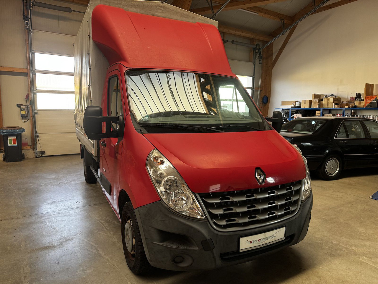 Renault Master 2.3 HDI L2 Pritsche Plane - Dostavno vozilo s ceradom: slika Renault Master 2.3 HDI L2 Pritsche Plane - Dostavno vozilo s ceradom Renault Master 2.3 HDI L2 Pritsche Plane - Dostavno vozilo s ceradom: slika Renault Master 2.3 HDI L2 Pritsche Plane - Dostavno vozilo s ceradom