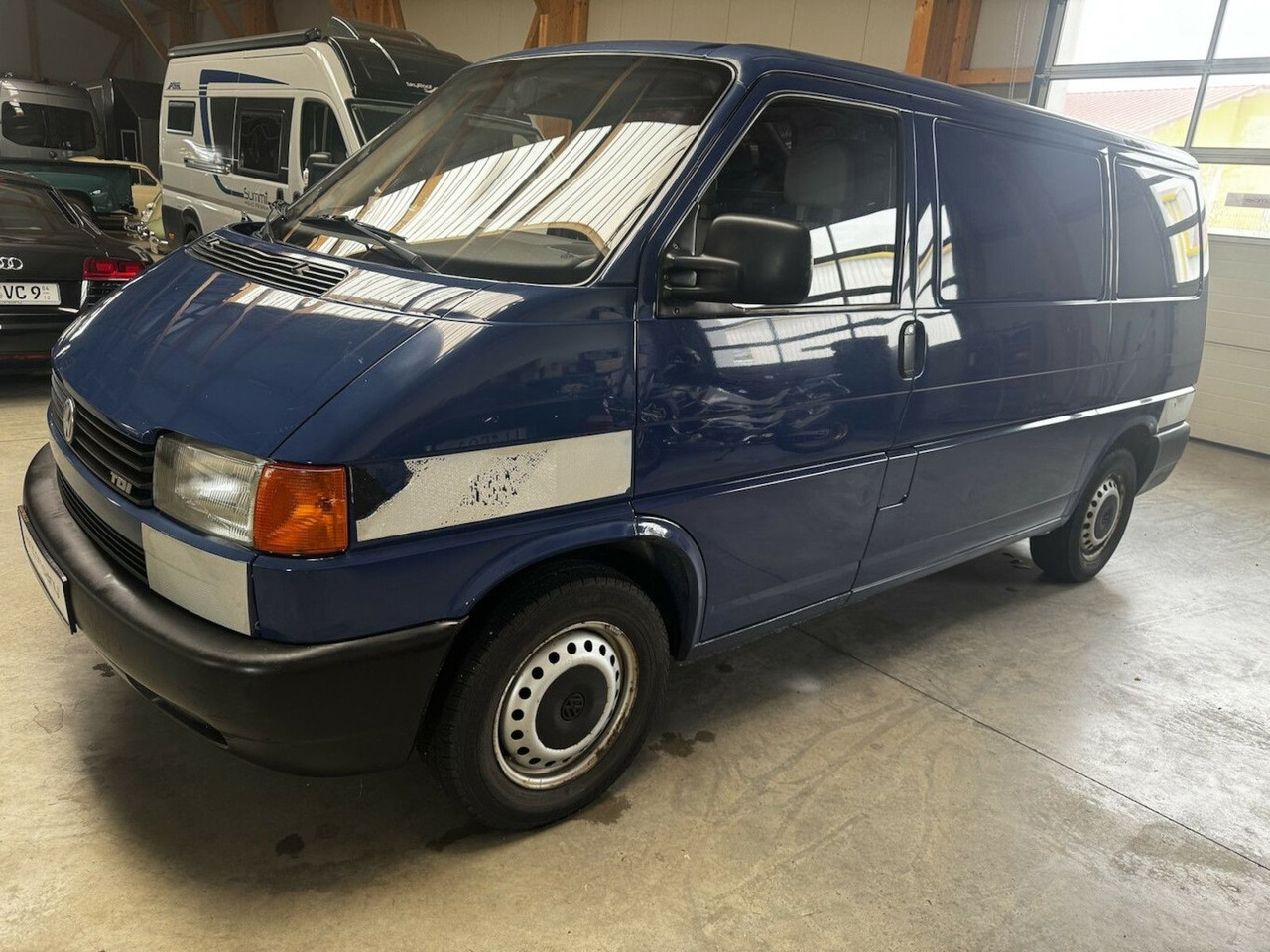 Volkswagen T4 2.5 TDI Syncro 1. Hand MwSt. awb. - Karavan: slika Volkswagen T4 2.5 TDI Syncro 1. Hand MwSt. awb. - Karavan Volkswagen T4 2.5 TDI Syncro 1. Hand MwSt. awb. - Karavan: slika Volkswagen T4 2.5 TDI Syncro 1. Hand MwSt. awb. - Karavan