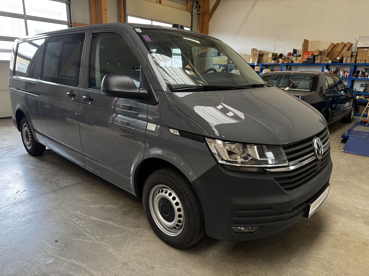 Volkswagen T6.1 lang 5-Sitzer 2.0 TDI 4Motion puregrey - Mali kombi, Dostavno vozilo s dvostrukom kabinom: slika Volkswagen T6.1 lang 5-Sitzer 2.0 TDI 4Motion puregrey - Mali kombi, Dostavno vozilo s dvostrukom kabinom Volkswagen T6.1 lang 5-Sitzer 2.0 TDI 4Motion puregrey - Mali kombi, Dostavno vozilo s dvostrukom kabinom: slika Volkswagen T6.1 lang 5-Sitzer 2.0 TDI 4Motion puregrey - Mali kombi, Dostavno vozilo s dvostrukom kabinom