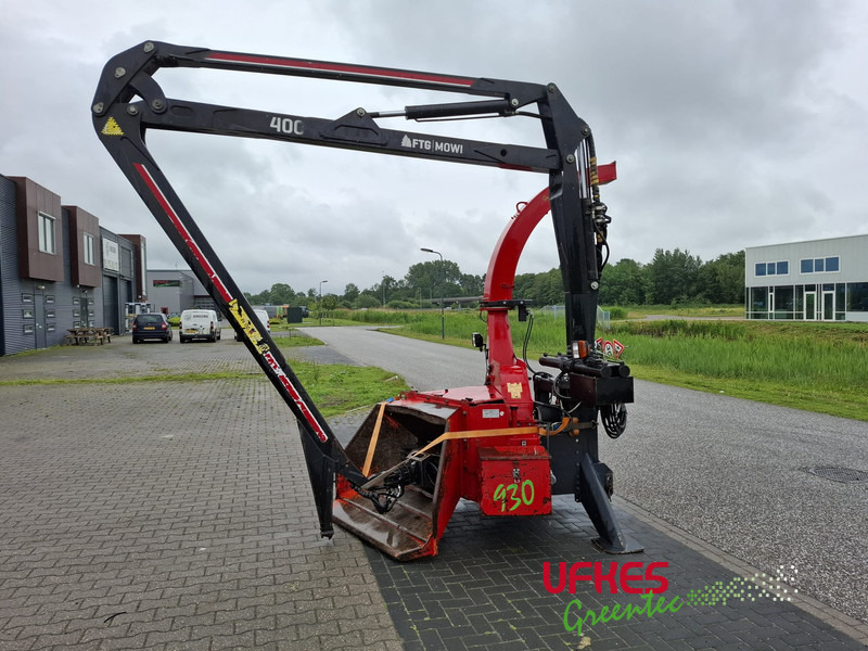 Greentec 930 / Mowi 400 - Drobilica za drvo: slika Greentec 930 / Mowi 400 - Drobilica za drvo Greentec 930 / Mowi 400 - Drobilica za drvo: slika Greentec 930 / Mowi 400 - Drobilica za drvo