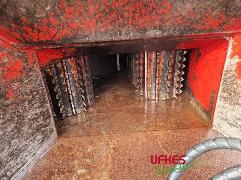 TP 270 PTO K front - Drobilica za drvo: slika TP 270 PTO K front - Drobilica za drvo TP 270 PTO K front - Drobilica za drvo: slika TP 270 PTO K front - Drobilica za drvo